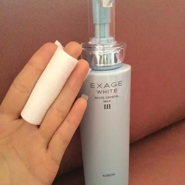 水油不平衡长痘适合的护肤品,适合混油皮长痘的护肤品