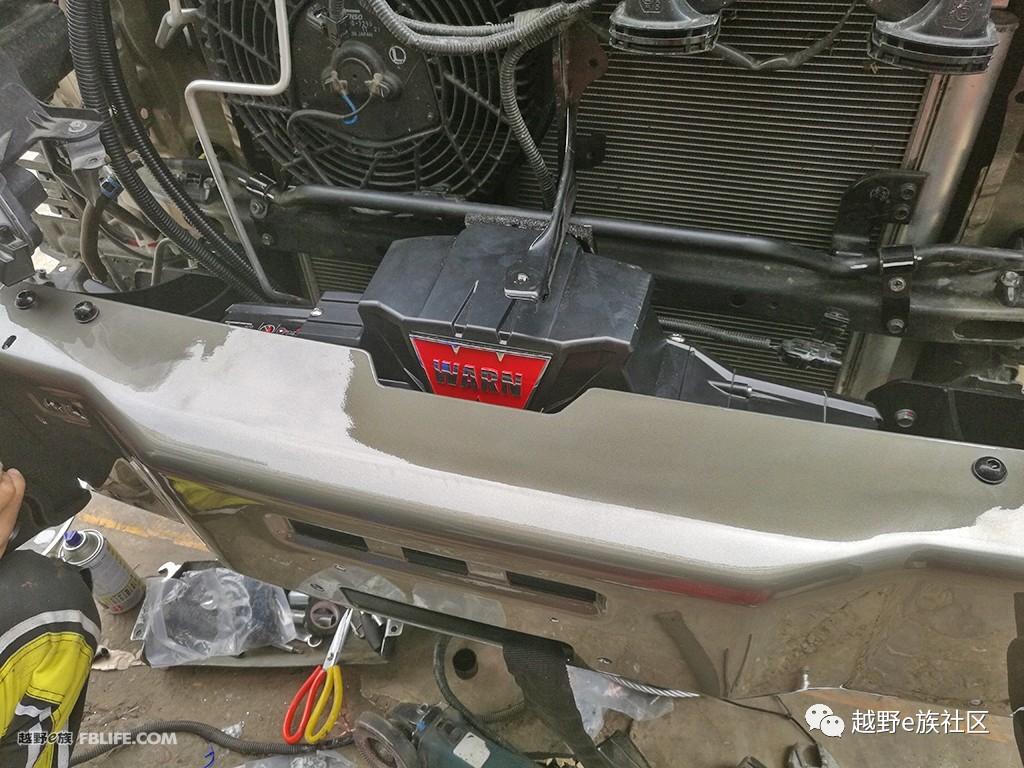 低配新款普拉多内饰改装,2017普拉多2700中东版改装