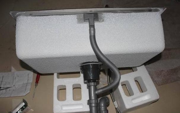 厨房水槽怎么装好看又实用,厨房水槽怎么装最好