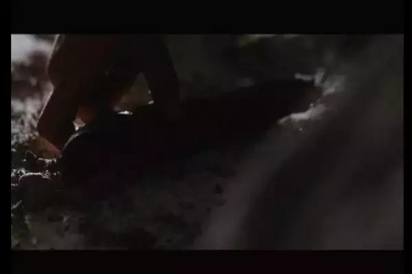 这是你们要的大长腿，备好纸巾，准备上下其手吧