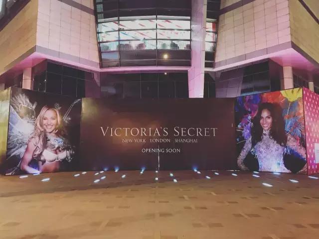 成都维密店铺在太古里,天使降临四川