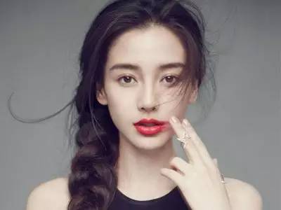 烟熏玫瑰色适合什么唇色,美容裸色口红色号