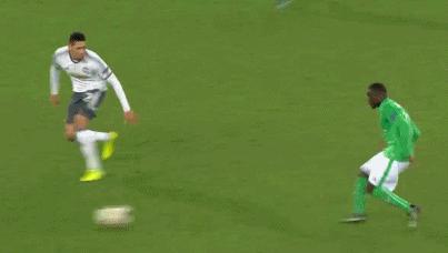 欧联曼联0-4塞维利亚遭逆转,曼联0-0南安普顿德赫亚神扑