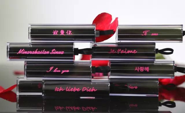 纪梵希情人节限定礼盒试色,2022情人节ysl限定小黑管