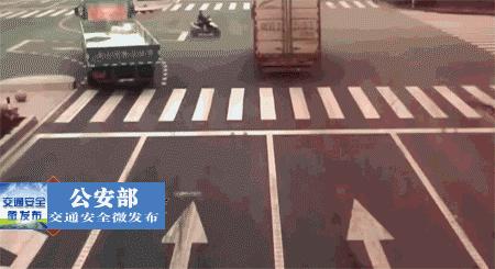 漳州人注意！看到街上的反光锥没？交警蜀黍又有新动作，小电驴你走对路了吗？