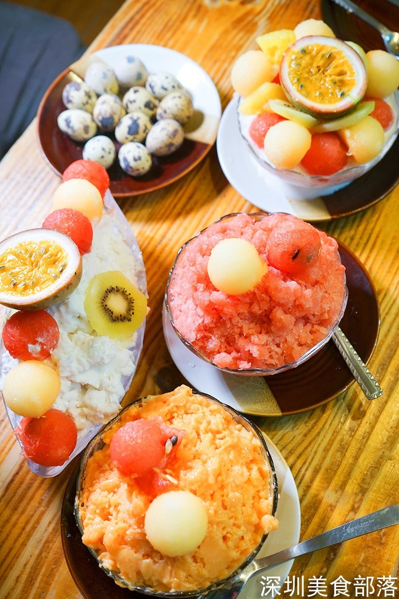 还在2月，已经有一大波人穿着毛衣排队吃冰了……