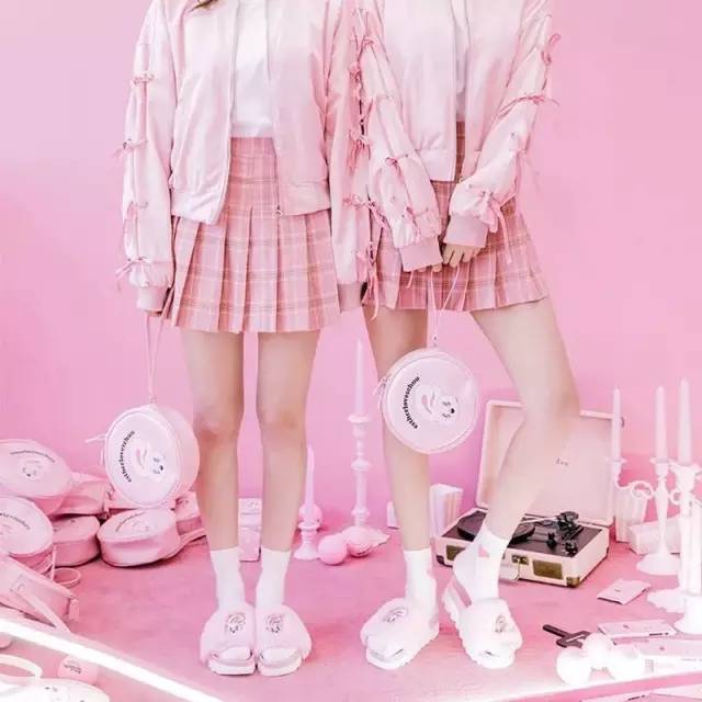 杨幂爆款作品,杨幂今年冬天穿的爆款