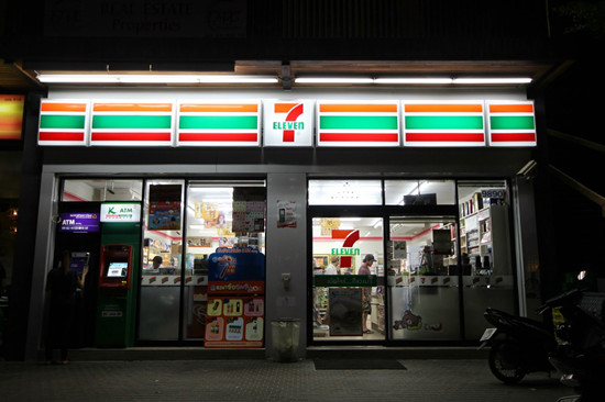 互联网人看泰国:满大街711,歪果仁数现金,中国人支付宝微信