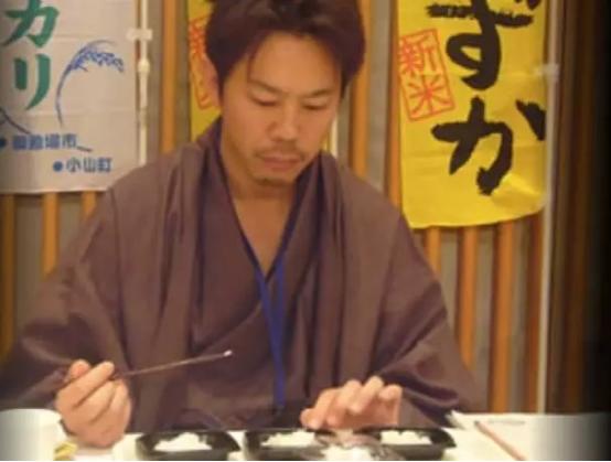 将一个濒临倒闭的百年米店做到年入15亿，他却更怕孩子们