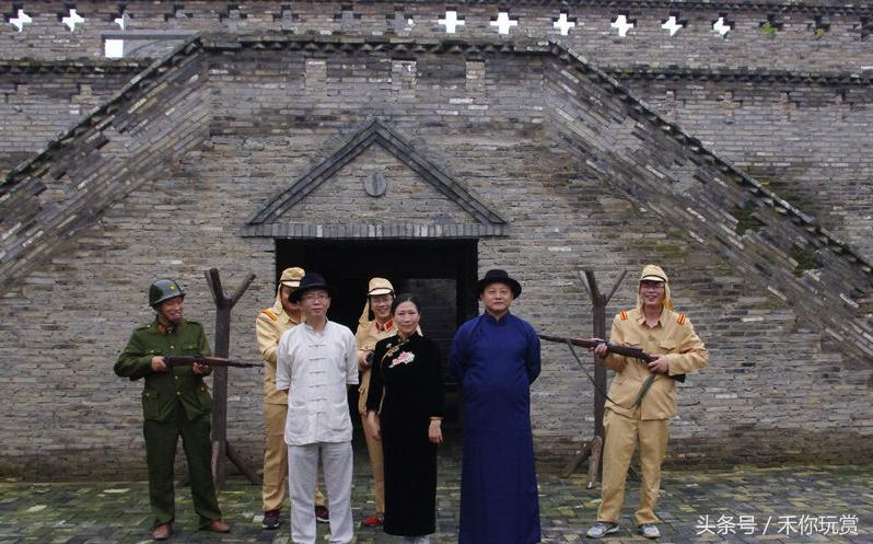 四方城景区你碰到大明星怎么办？一起客串演员的滋味再嗲不过瘾