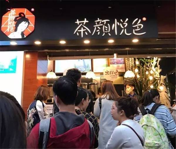 长沙这些永远在排队的外卖小窗口，秒杀了多少大牌餐厅！