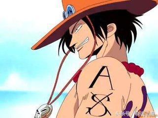 海贼王除了路飞，萨博罗都是戴帽强者，乔巴到底是怎么戴帽子的？