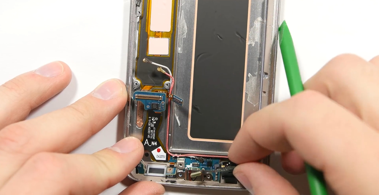 三星s7edge拆机修电源键,三星s7edge拆机视频