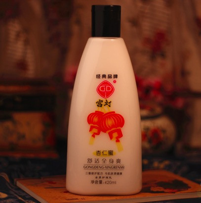 一直有人邀请我回答什么美白护肤的产品，今天就来安利咱国货