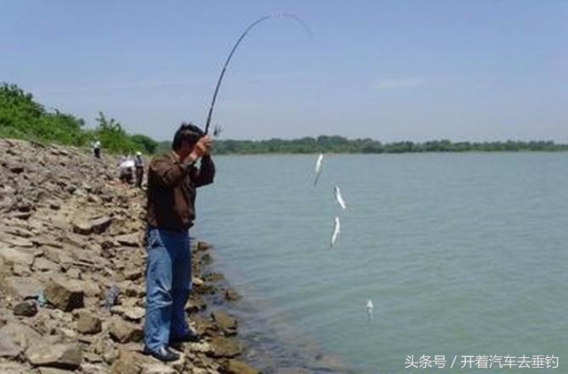 鱼皮串钩和虾皮串钩哪个好上鱼,串钩钓鱼技巧气温低怎么使用串钩