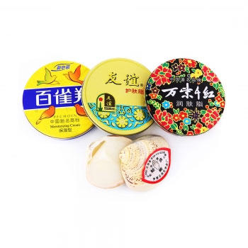 天津曾依靠它让天下女人着魔，“万紫千红”藏在一个小铁盒