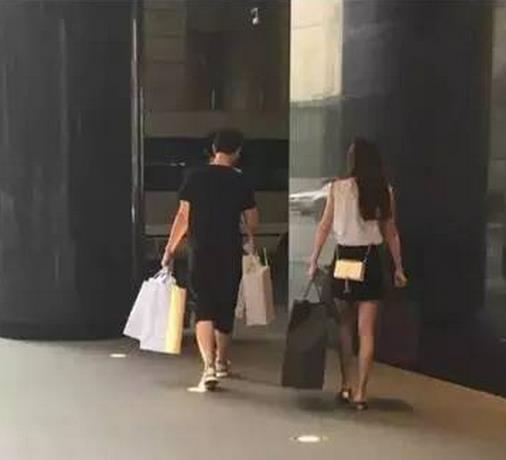 王思聪豆得儿甜蜜,豆得儿张小蒙王思聪