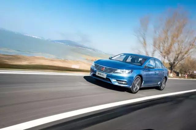 荣威i6建议买吗,试驾荣威ei6旗舰版