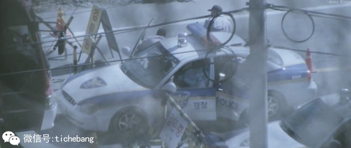 汽车大电影，《黄海》里一切都很牛逼，可惜除了车