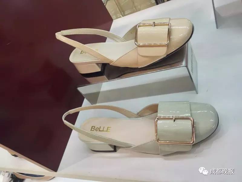 杩囪妭鏃剁殑濂ヨ幈,濂ヨ幈杩囪妭娲诲姩