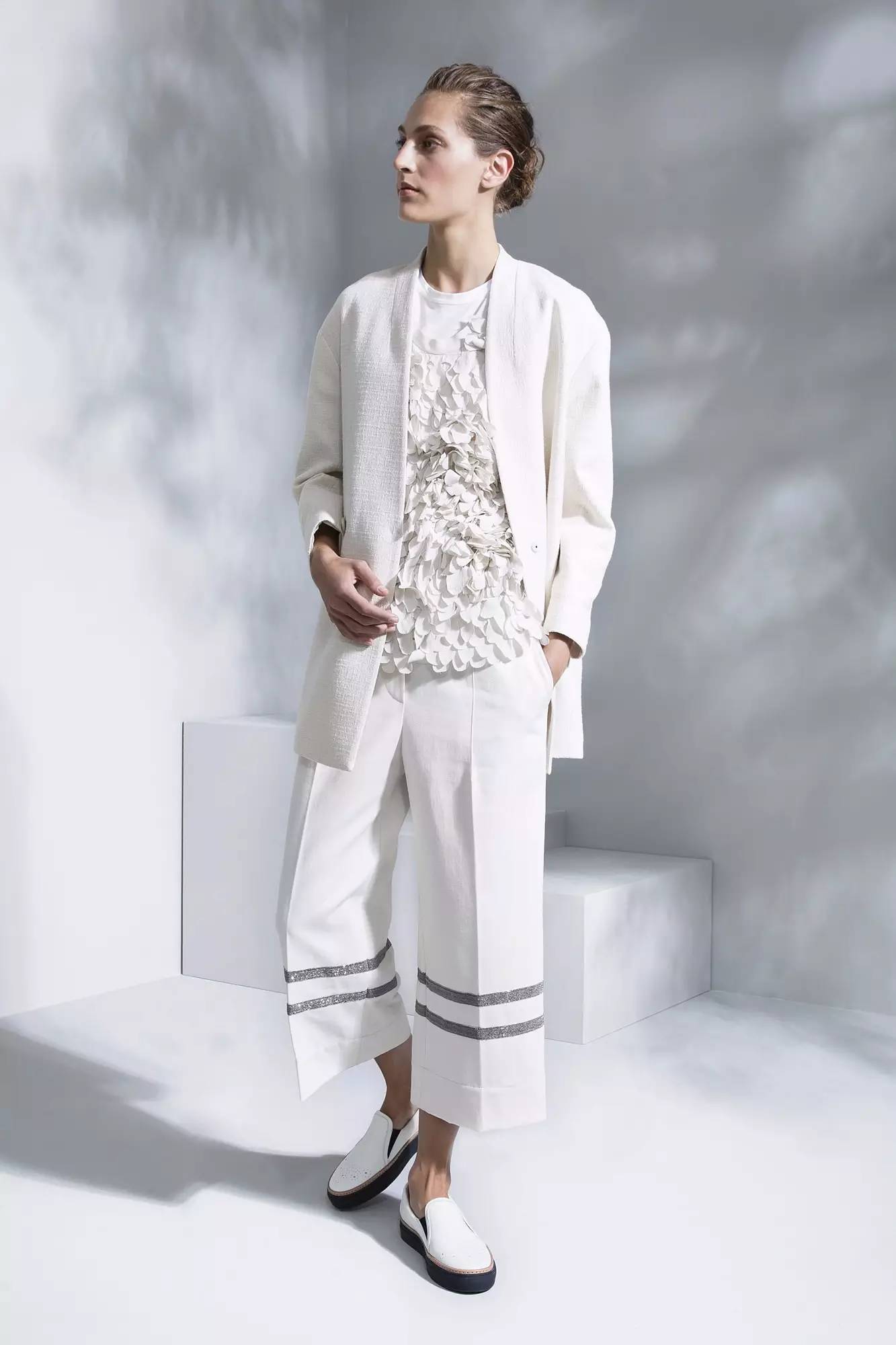 必买的大牌单品,衣橱必买的100件单品