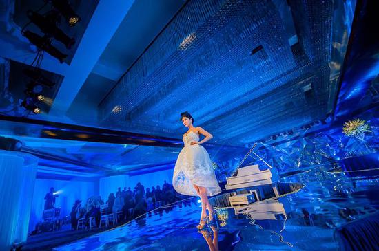 长春开元酒店婚礼,长春开元名都酒店婚礼新娘唱歌