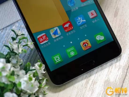 htcuultra屏幕怎么样,htcuultra蓝宝石版