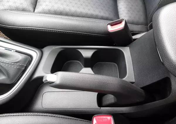 10年现代悦动自动挡试驾视频,北京现代新悦动瑕疵