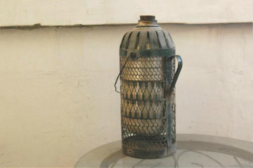 长春暖瓶的故事：陪伴了一家人45年的老式暖瓶内胆碎了想找修理的地方