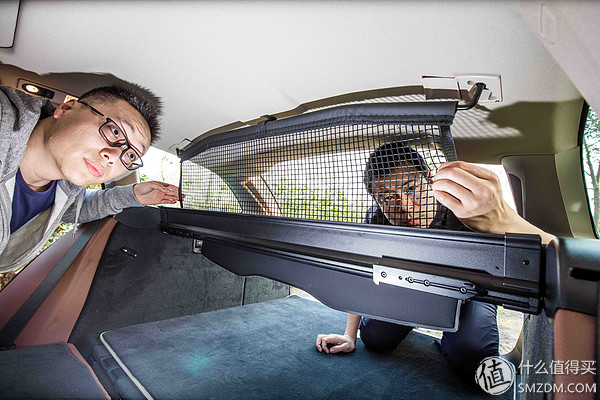 宝马520i旅行版功能,宝马520i和530旅行