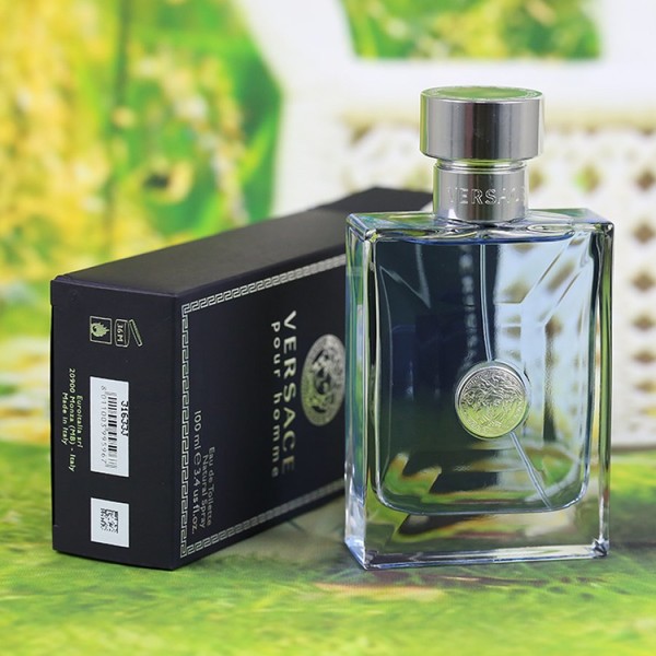 最受欢迎的香水排行男士,范思哲香水男女都能用