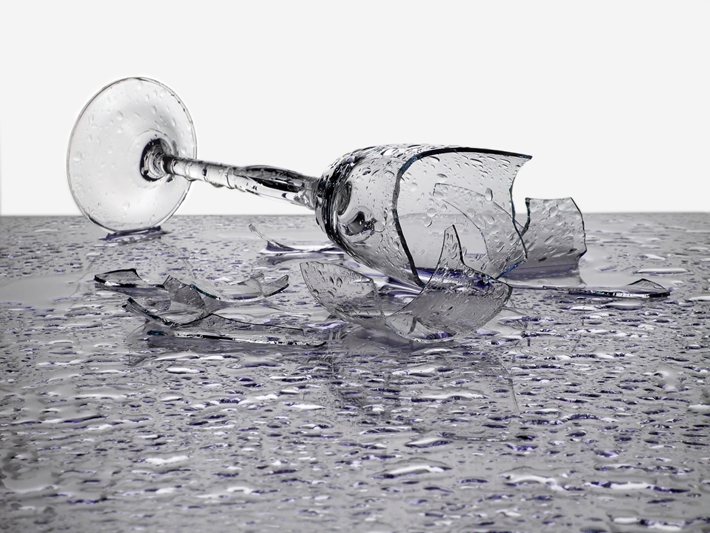 水晶杯含铅开水会释放吗,水晶杯含铅吗