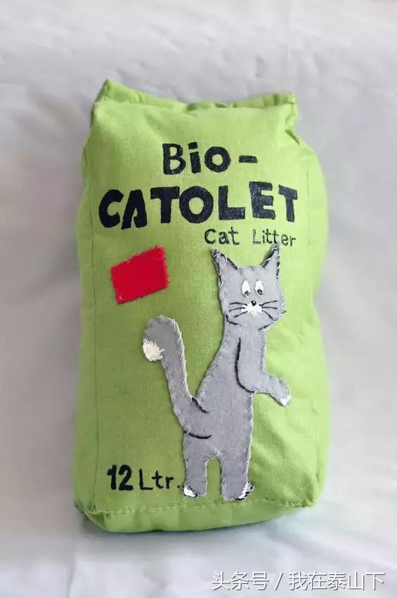 英国姑娘专门卖“假货”（针织品）的便利店