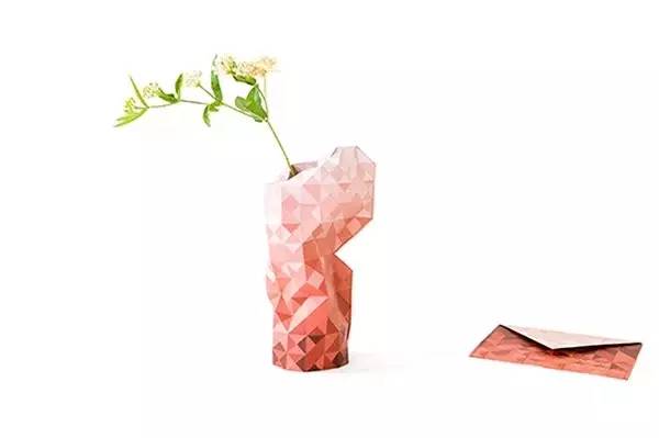 妇女节礼物用纸做的花,妇女节用彩纸做的礼物