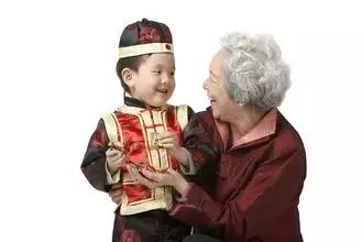 爱吃甜食伤肾造成脱发,爱吃甜食对牙齿的危害