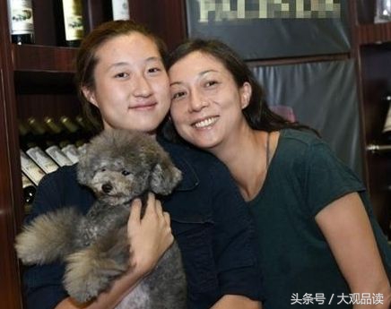 功夫巨星成龙个人资料,功夫巨星成龙最近生活情况