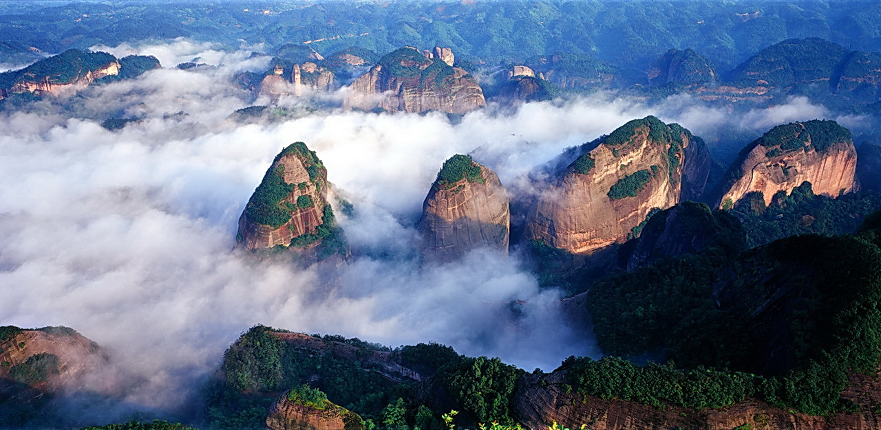 中国七大丹霞之一就在桂林八角寨,湘赣八角寨