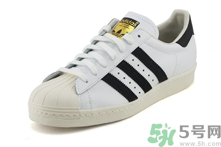 贝壳头阿迪达斯怎么辨别真假黑色,贝壳头阿迪达斯怎样认真假