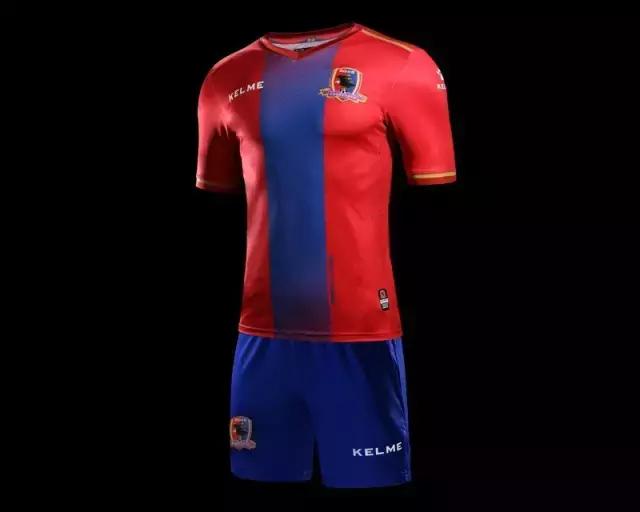 终于等到你2020年第一场雪,卡尔美中甲梅县铁汉球衣