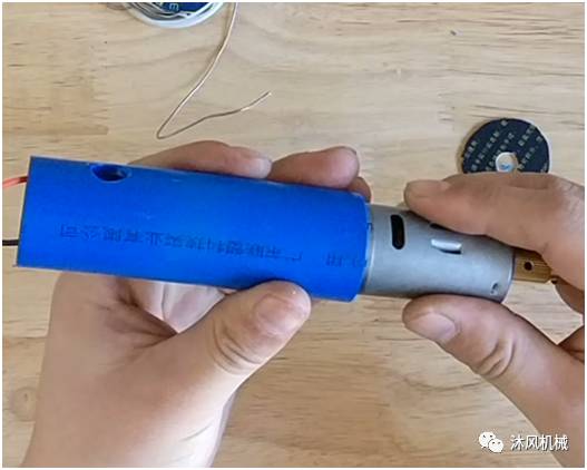 手电钻制作打磨神器,diy小型打磨机制作过程