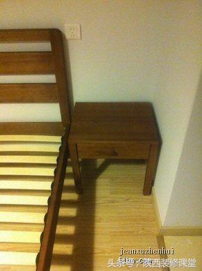 带天井的木头老房子,60平老房子一楼带院子