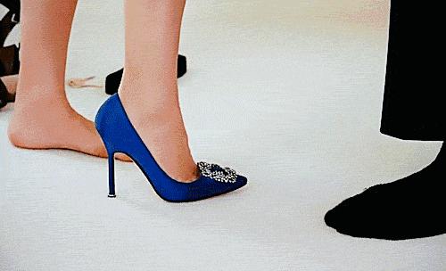 男人为什么要把工资给老婆管,男人为什么把工资给情人