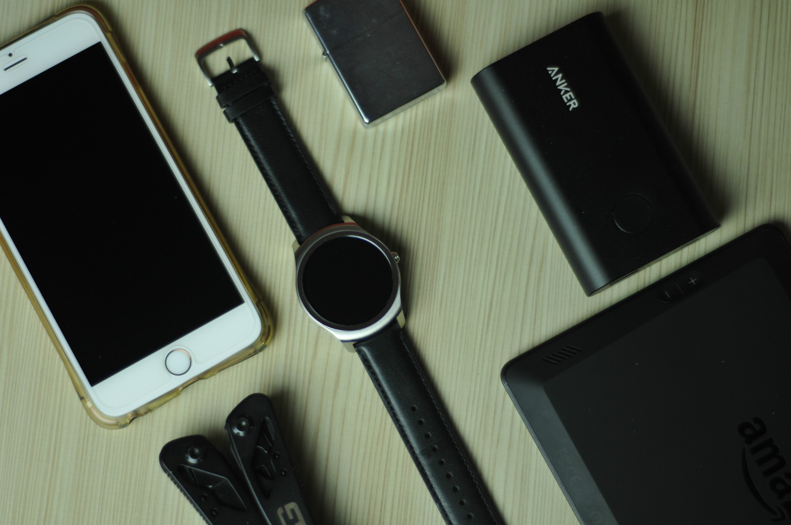 智能手表是我们无法想象的,智能手表买了感觉没啥用