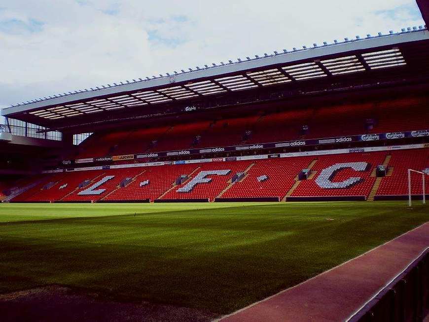 十大足球场介绍,足球场的十大球王