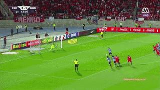 教大家如何扑点球的成功率高达50%,点球到底该往哪边扑