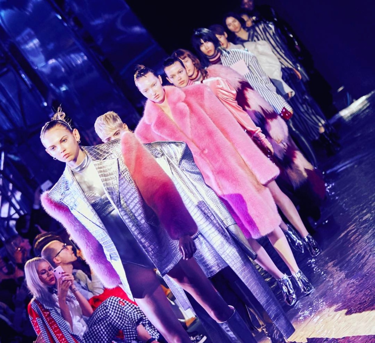 芭能御姐约你来看时装周