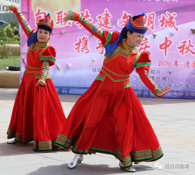 献给豁达善良知性的女人,献给所有温柔善良的女性