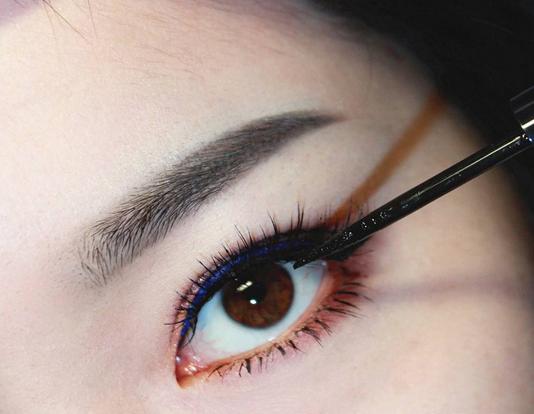 很离谱但是效果显著的眼线,不明显但是可以变好看的眼线