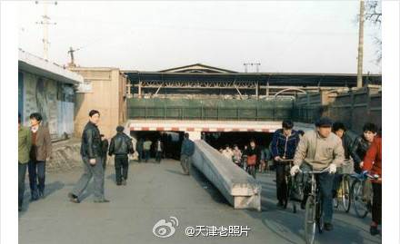 天津那些年的记忆,天津过去的出租车