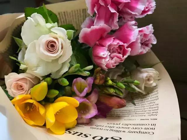 我们用1000元的教训告诉你:包月鲜花全是坑!一家都不推荐!